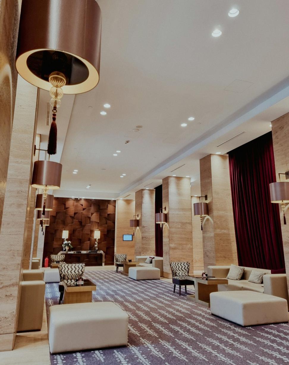 Deluxe King Suite